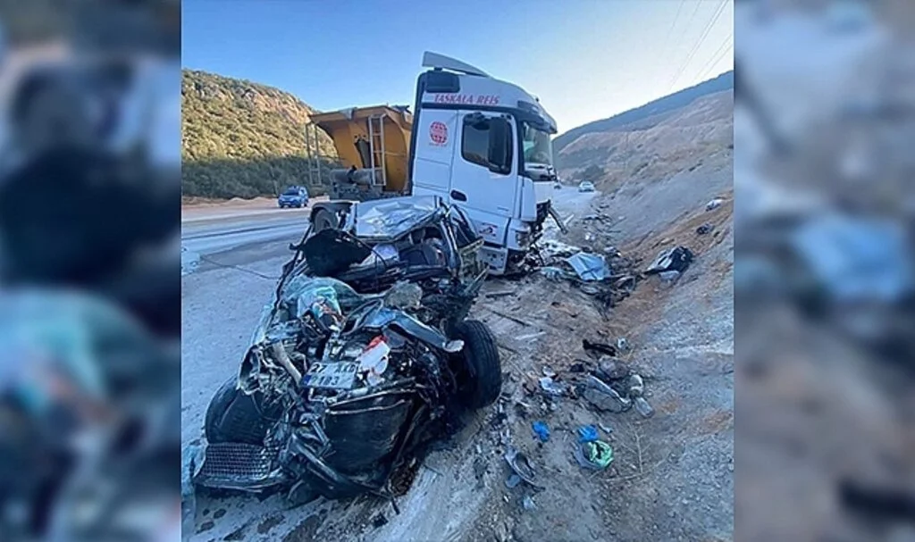 Gaziantep'te feci kaza: 3 ölü