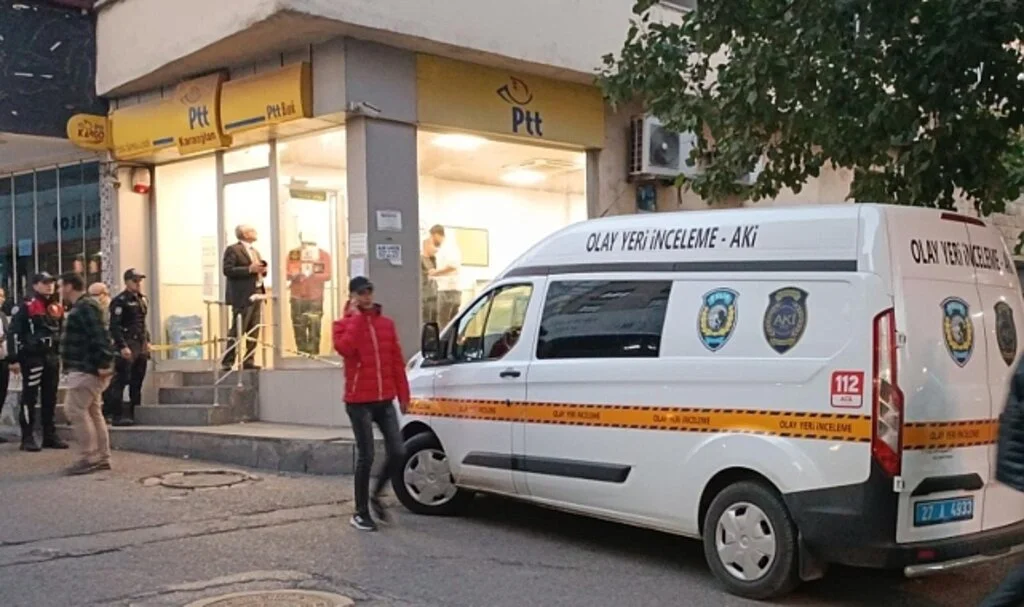 Gaziantep'te PTT şubesinde silahlı soygun