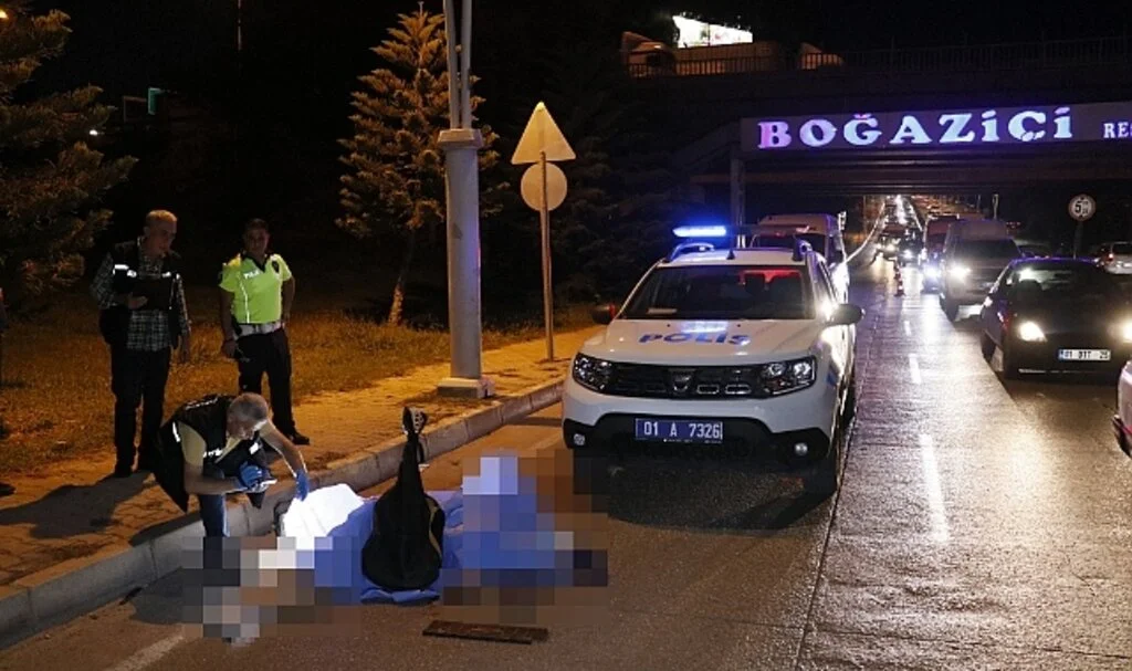 Gitarı cesedinin üzerine konulmuştu... Kanseri yenen müzisyen scooter kazasında hayatını kaybetti