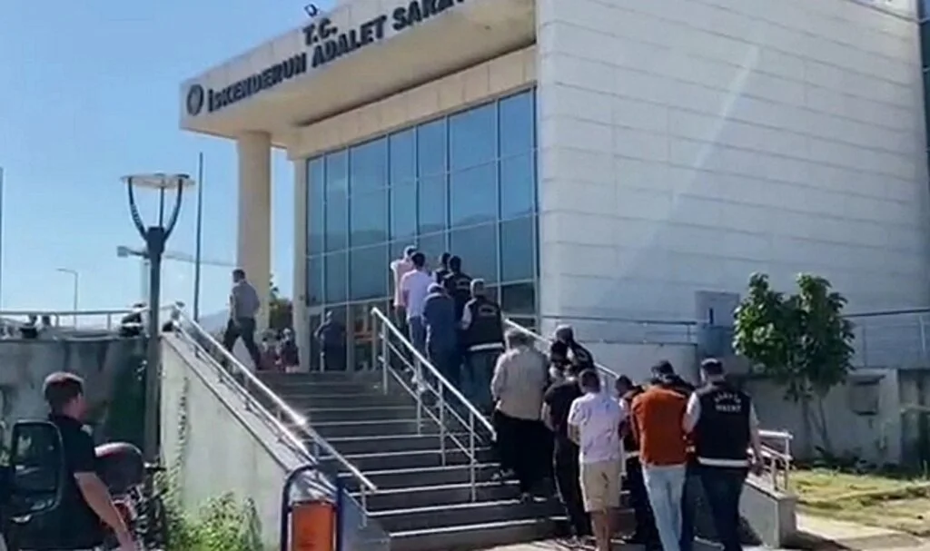 Hatay’da aranan 8 kişi yakalandı