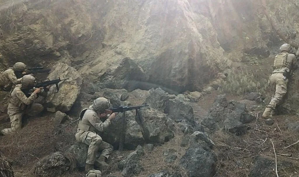 Hatay'da PKK'ya ait 4 depoda çok sayıda mühimmat ele geçirildi