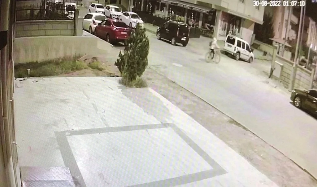 Iğdır’da bisiklet hırsızlarının rahat tavırları pes dedirtti