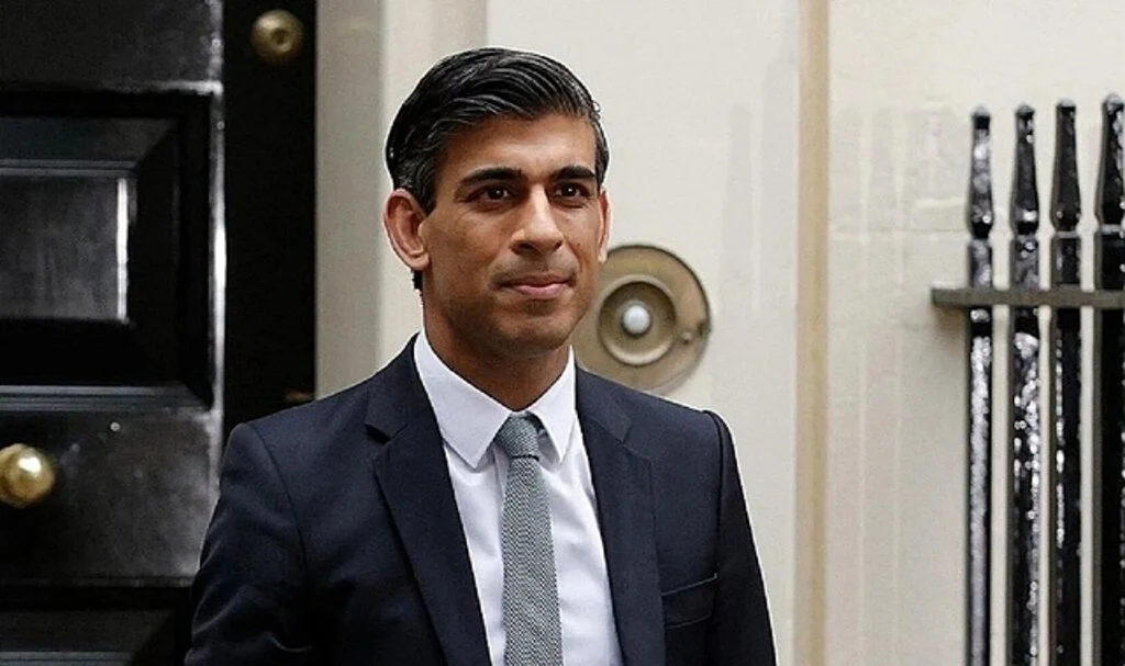 İngiltere'nin yeni başbakanı Rishi Sunak oldu