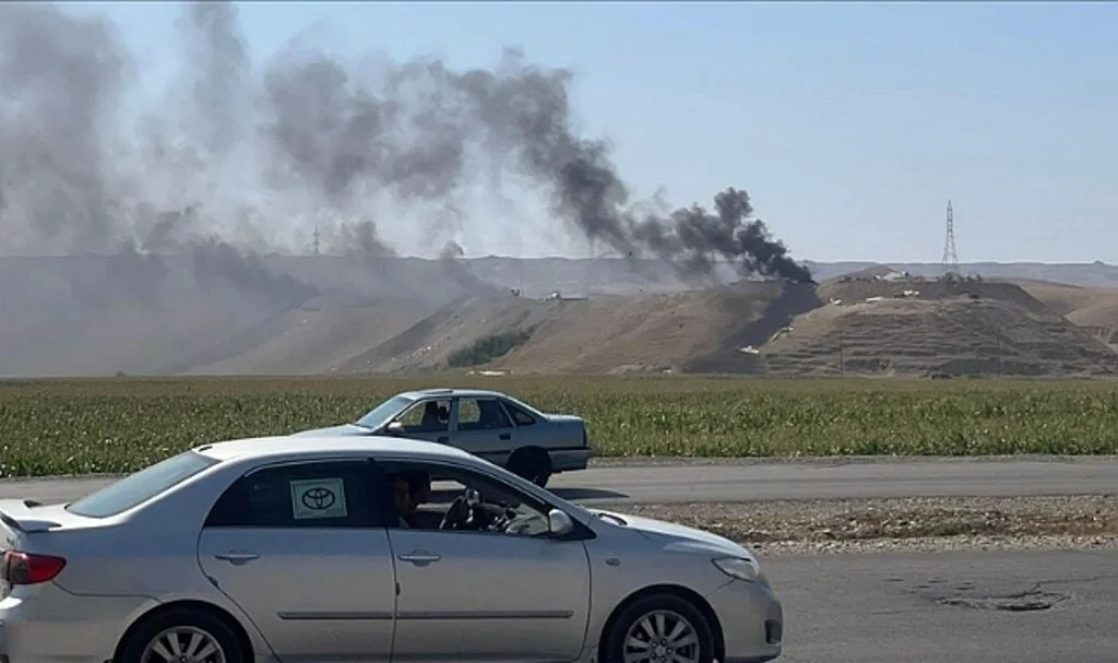 İran, Irak'ın kuzeyindeki Tahran muhalifi grupların mevzilerini vurdu