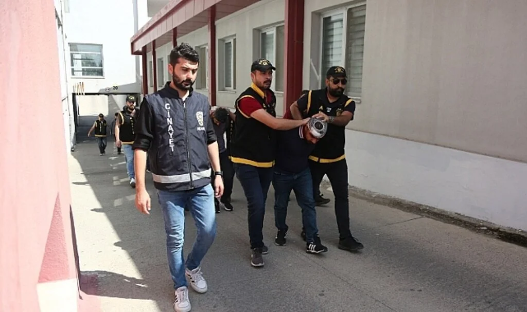 İstanbul’da cinayet işledi yakalanamadı, Adana’da da cinayete karışınca yakalanıp tutuklandı