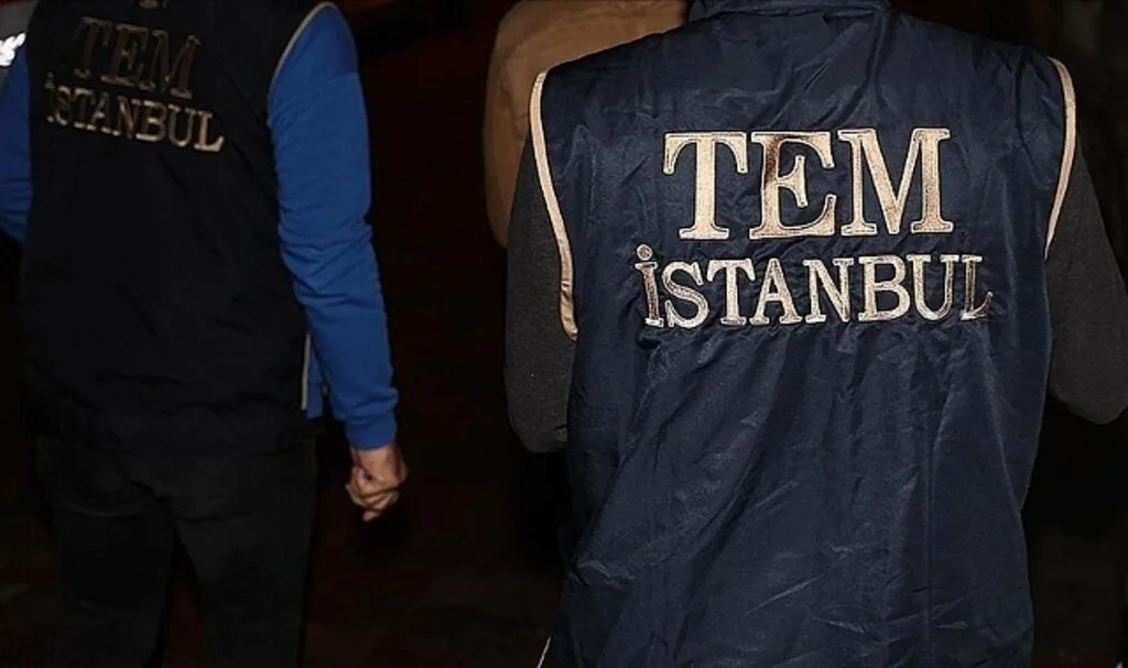 İstanbul'da FETÖ/PDY'nin güncel eğitim yapılanması operasyonunda 35 şüpheli yakalandı