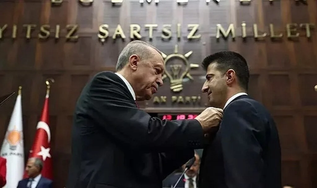 İstifalar peş peşe gelmişti! AK Partili milletvekilinden çok konuşulacak sözler: Cumhurbaşkanı Erdoğan'la görüştüm, AK Parti'ye de söylüyorum...