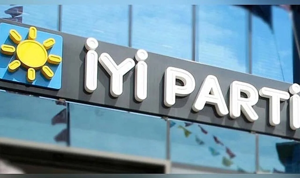 İYİ Parti'den başörtüsü teklifi  kararı