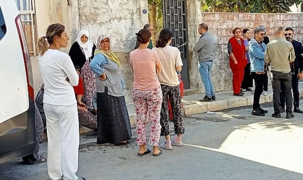 İzmir'de kahvaltı sofrasında oğlunu öldüren baba yakalandı