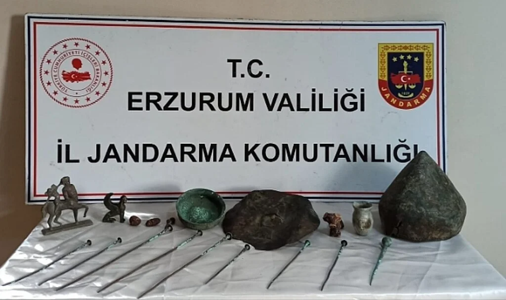 Jandarma’dan tarihi eser operasyonu