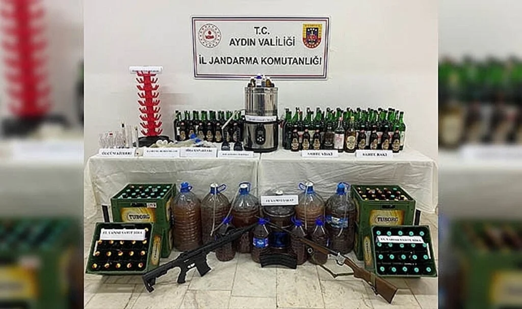 Jandarma ekipleri kaçak alkole geçit vermiyor