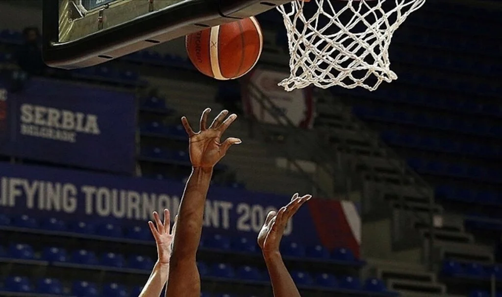 Kadın basketbolunda perde açılıyor