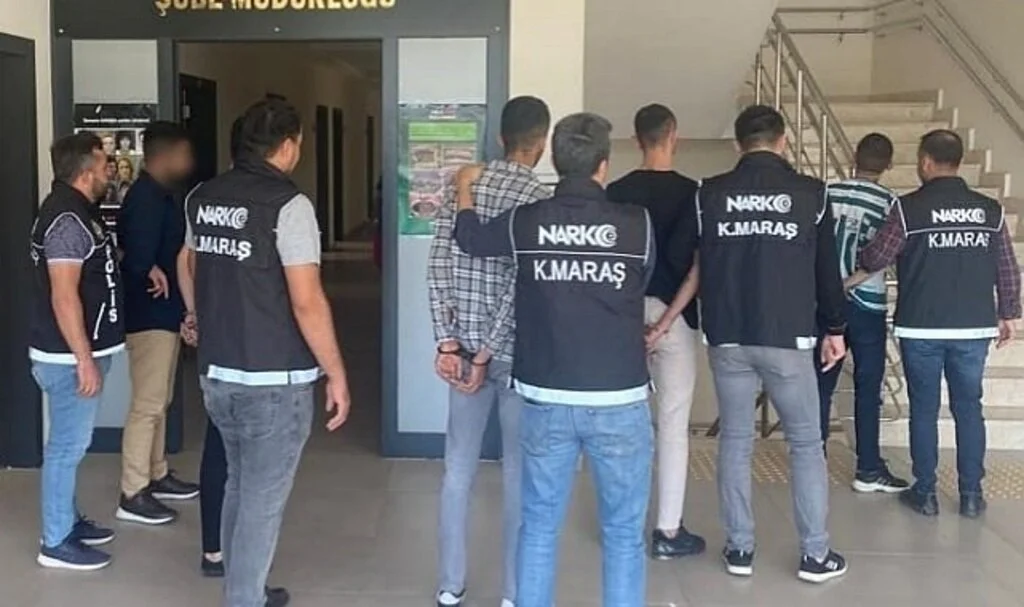 Kahramanmaraş’ta sentetik ecza hapı operasyonunda 5 tutuklama