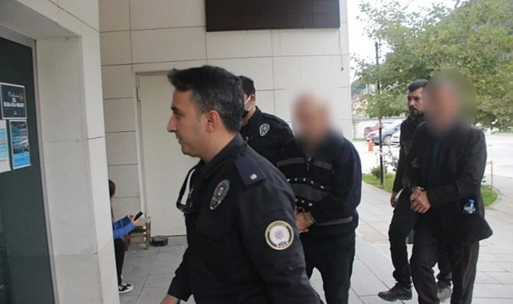Kardeşlerin miras kavgasında kan aktı: 1 yaralı