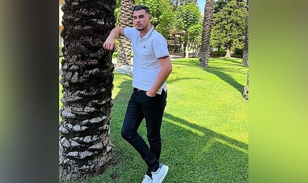 Kavgada başına beyzbol sopası vurulan genç 17 günlük yaşam savaşını kaybetti