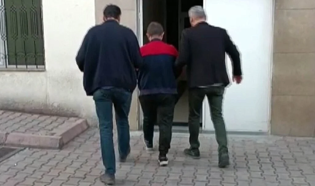 Kayseri’de aranan şahıslara operasyon: 17 gözaltı
