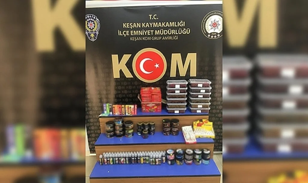 Keşan’da çok sayıda kaçak elektronik sigara ve nargile tütünü ele geçirildi