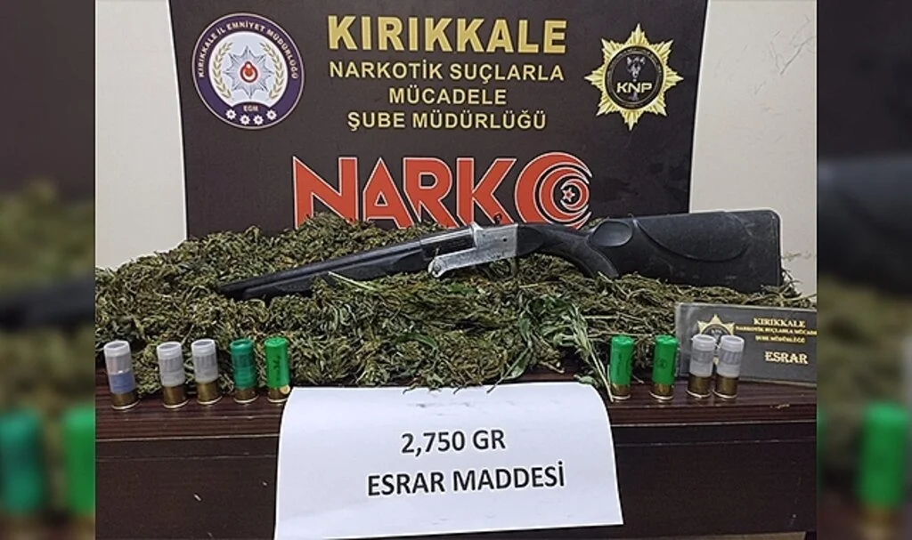 Kırıkkale'de 2 kilo 750 gram esrar ele geçirildi: 3 tutuklama
