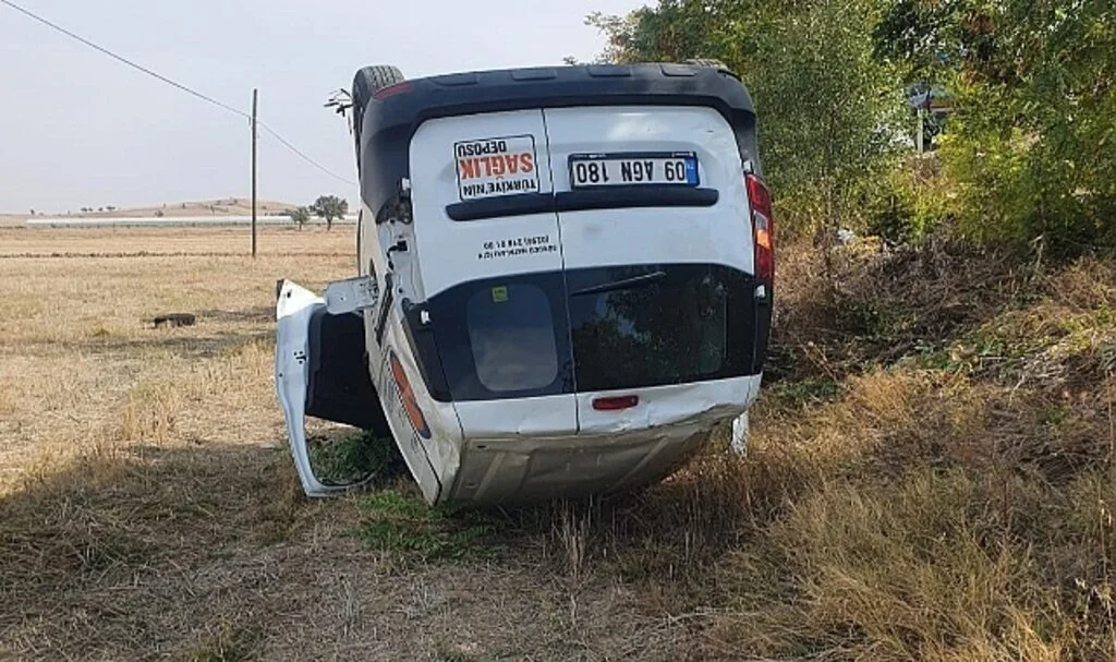 Kontrolden çıkan otomobil takla attı; 1 yaralı