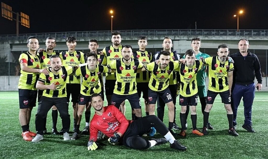 "Koşabiliyorken Koş 3. Halı Saha Futbol Turnuvası" sona erdi