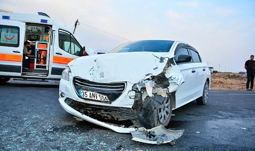 Mardin’de trafik kazası: 8 yaralı