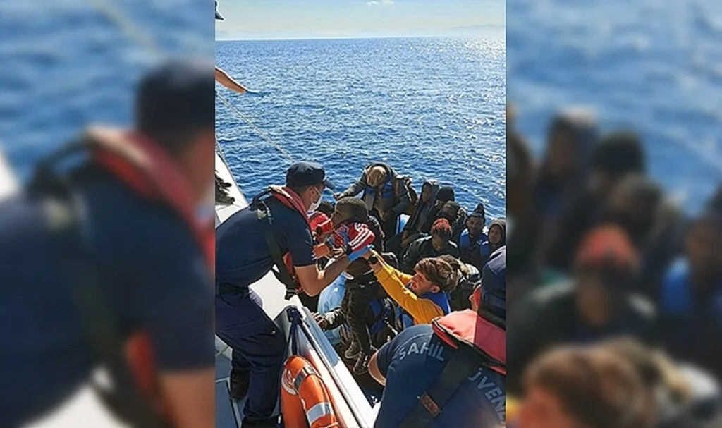 Marmaris’te 34 düzensiz göçmen kurtarıldı