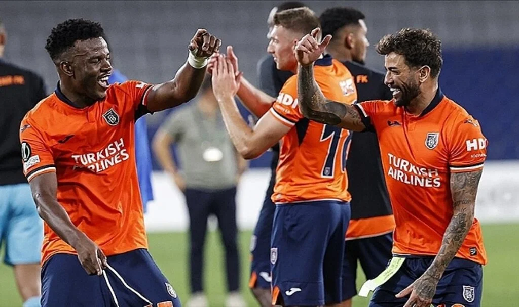 Medipol Başakşehir, UEFA Konferans Ligi'nde RFS'ye konuk olacak