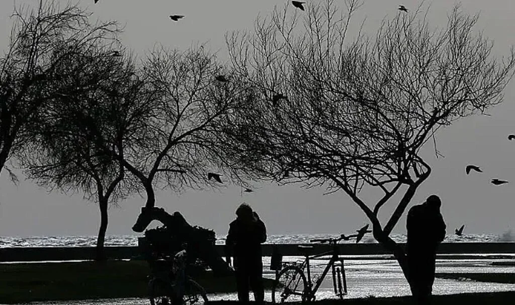 Meteoroloji, güncel raporu yayımladı: Yurt genelinde "kuvvetli rüzgar" ve "sağanak yağış" uyarısı!