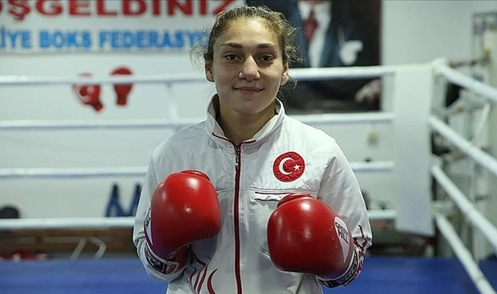 Milli boksör Gamze Soğuksu, hedeflerine ulaşabilmek için yoğun çalışıyor