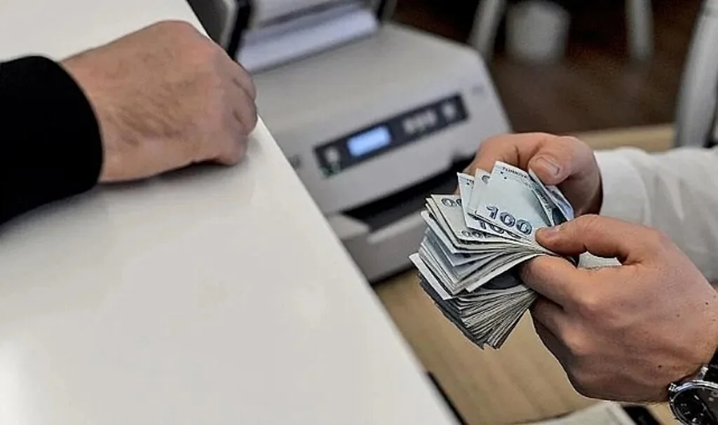 Milyonlarca çalışanı ilgilendiriyor: O ücret yeni yılda yüzde 100 artacak