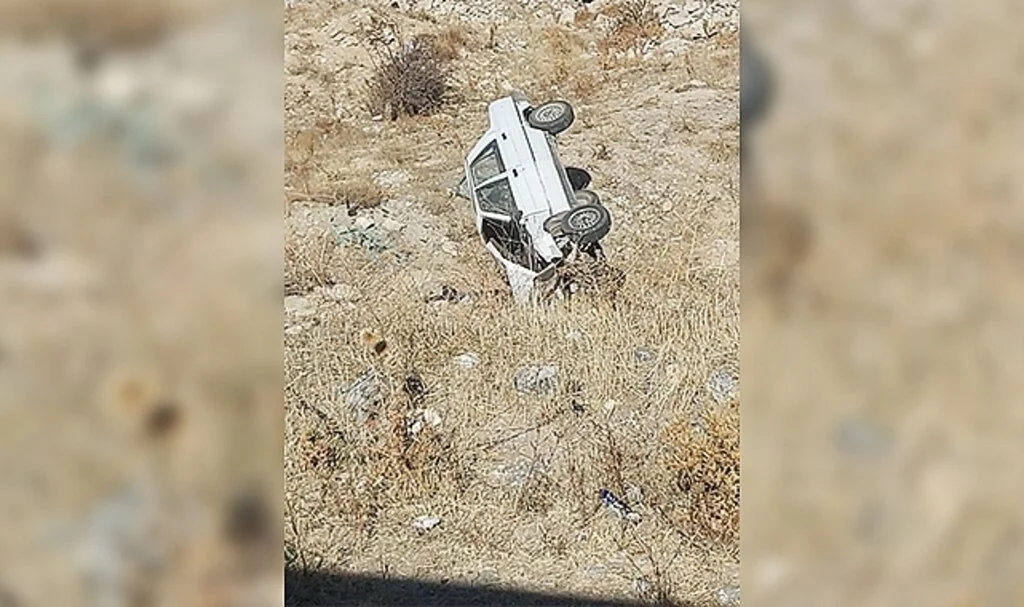Niğde'de otomobil şarampole uçtu: 1 ölü, 1 ağır yaralı