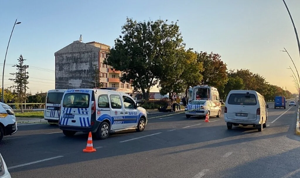 Niğde'de otomobilin çarptığı kadın öldü