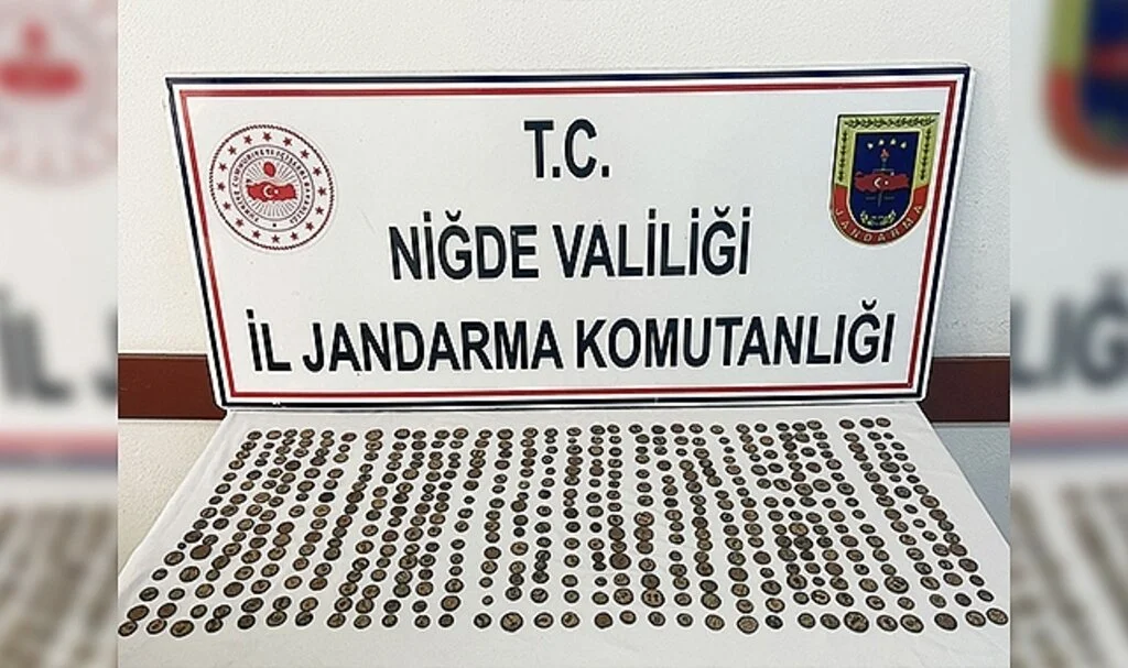 Niğde’de Roma dönemine ait 474 sikke ele geçirildi