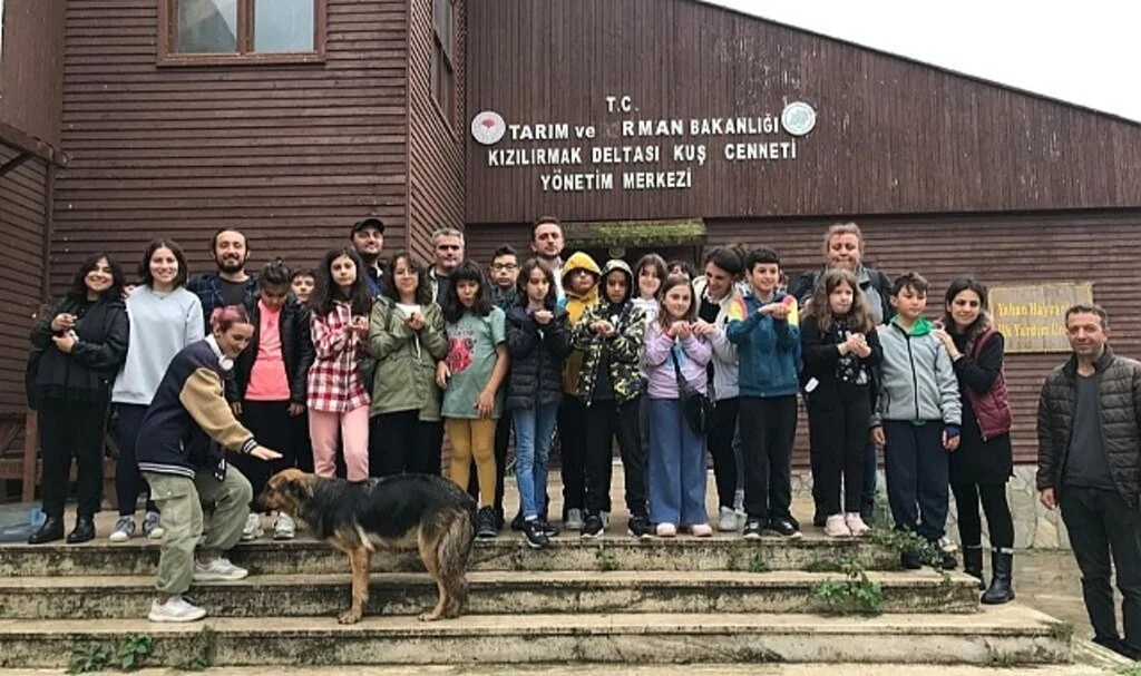 OMÜ Öğrencileri deltada kuş gözlemledi