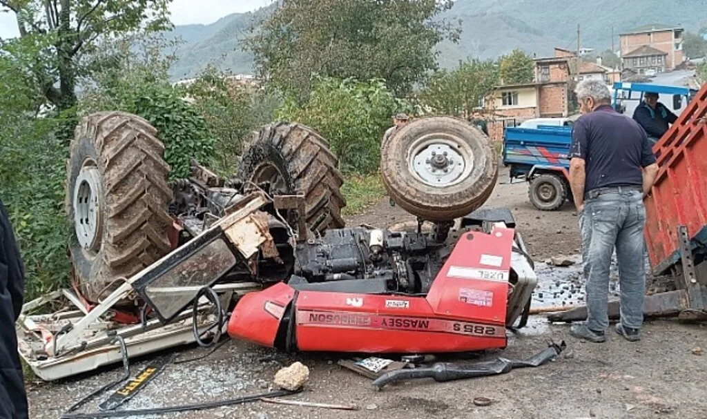 Ordu'da traktör uçurumdan yuvarlandı: 1 yaralı