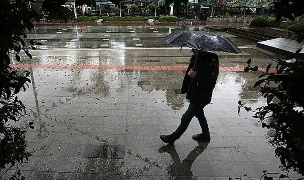 Orta ve Doğu Karadeniz için kuvvetli yağış uyarısı
