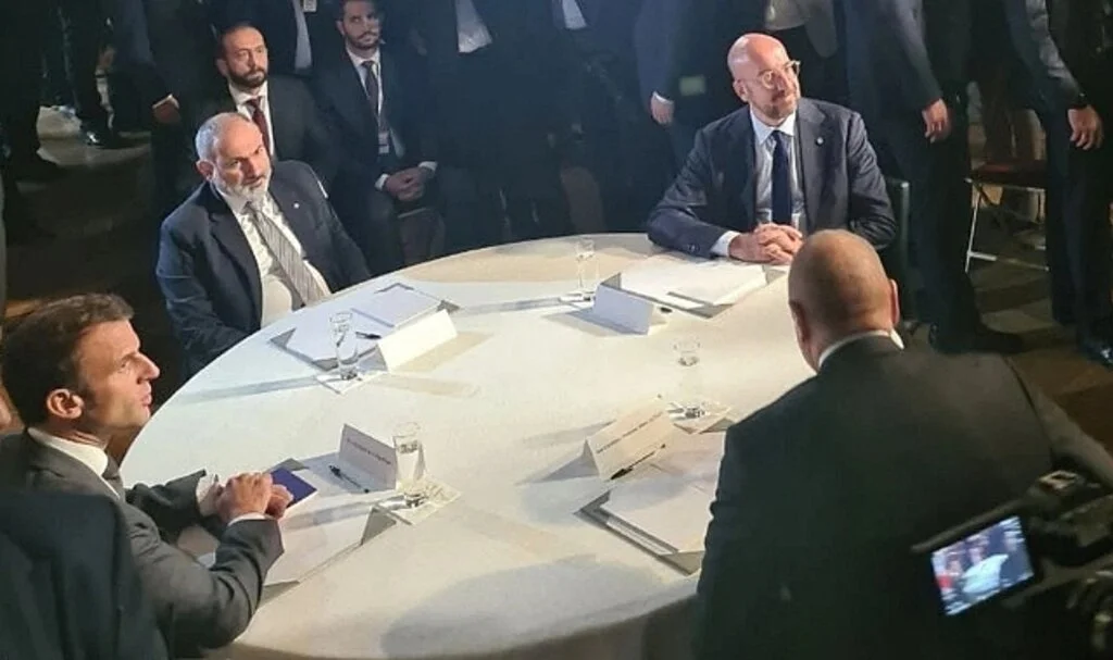 Prag'da 4'lü zirve başladı