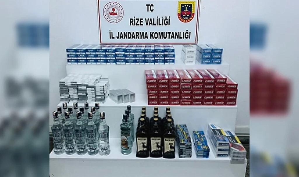 Rize'de jandarmadan kaçak içki ve sigara operasyonu