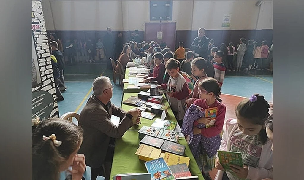 Salıpazarı'nda 'Çocuk Kitapları Günleri başladı 
