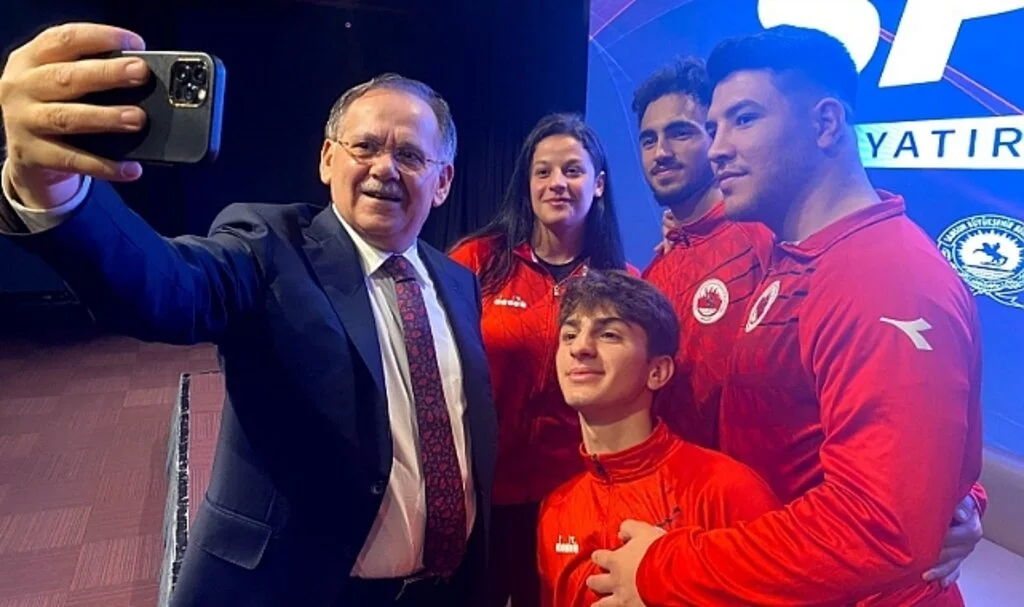 Samsun Büyükşehir Belediye Başkanı Demir: “Birçok alanda yeni projeleri hayata geçiriyoruz”