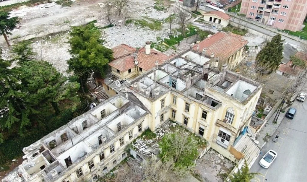 Samsun Büyükşehir Belediyesi Sultan 2. Abdülhamid döneminde inşa edilen hastane, aile ve yaşam merkezine dönüşecek