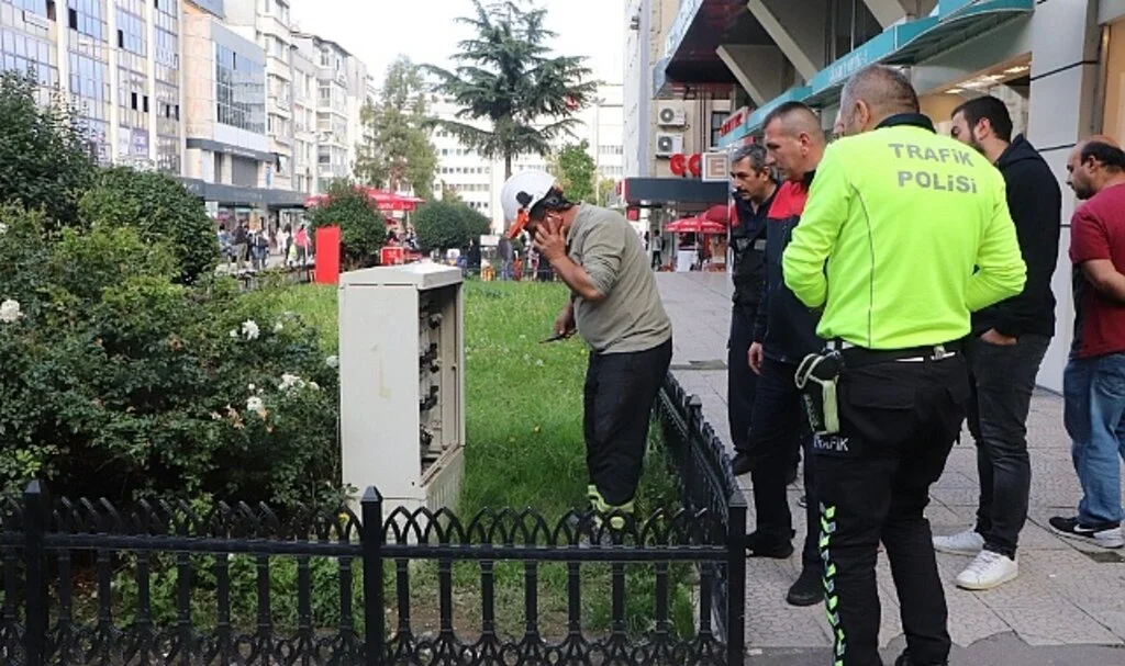 Samsun'da Elektrik panosundan çıkan duman paniğe yol açtı