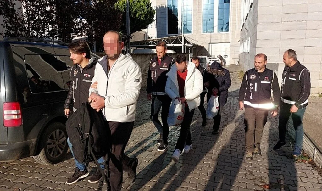 Samsun'da FETÖ'nün yeni yapılanmasından 3 şüpheli adliyede