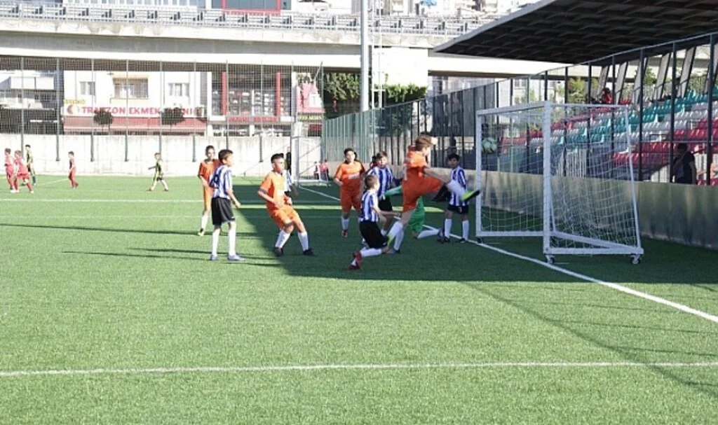 Samsun'da Geleceğin Yıldızları Turnuvası Başladı