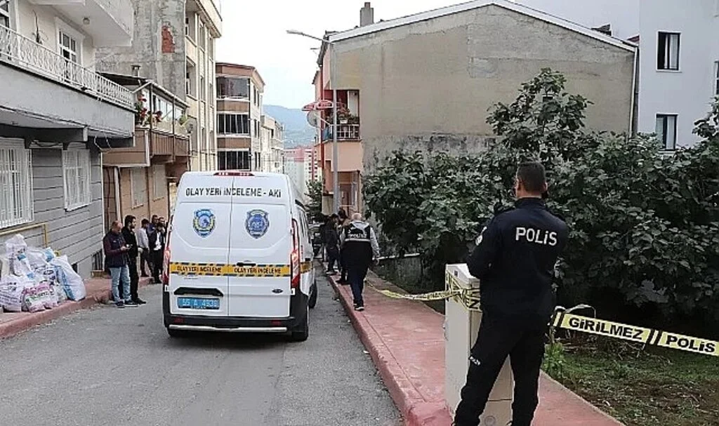 Samsun'da incir ağacında asılı bulunan kadının kimliği tespit edildi
