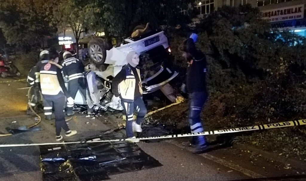 Samsun'da kazada karı-koca hayatını kaybetti