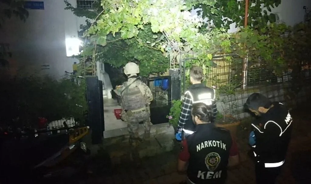 Samsun'da  'Kökünü Kurutma Operasyonu’ polis kamerasında