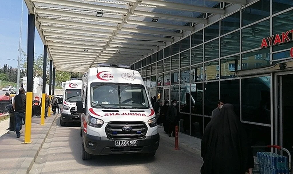 Samsun'da Kontrolden çıkan  traktör devrildi 