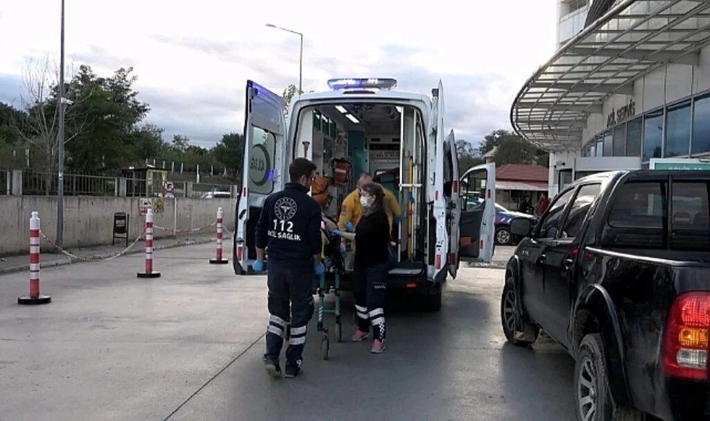 Samsun'da Römorktan düşen kadın yaralandı