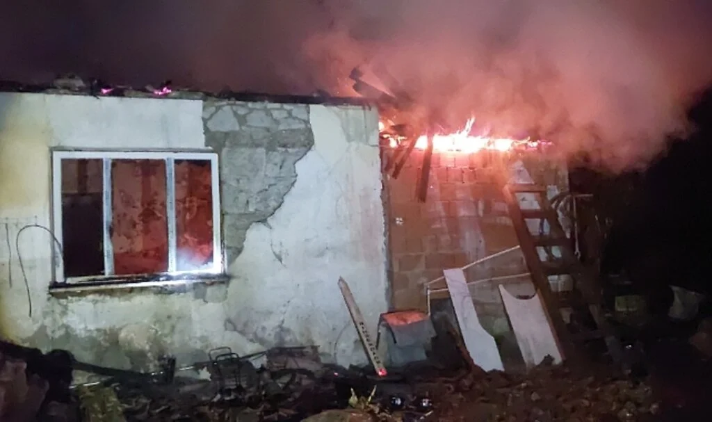 Samsun'da tek katlı evde çıkan yangında bir kişi yaralandı